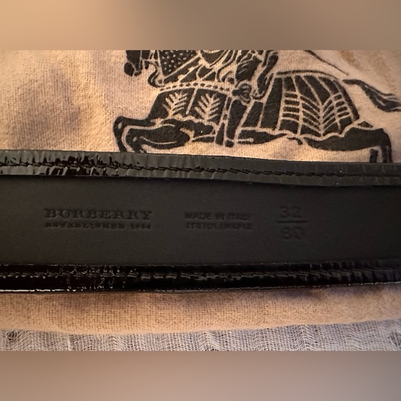 Burberry Belt Xs - Picture 2 of 4